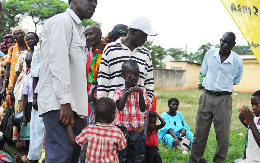 csm ehrenamt in uganda 2012 04 f0e29a14dc - Engagement in Oeganda - Augenärzte Gerl & Kollegen
