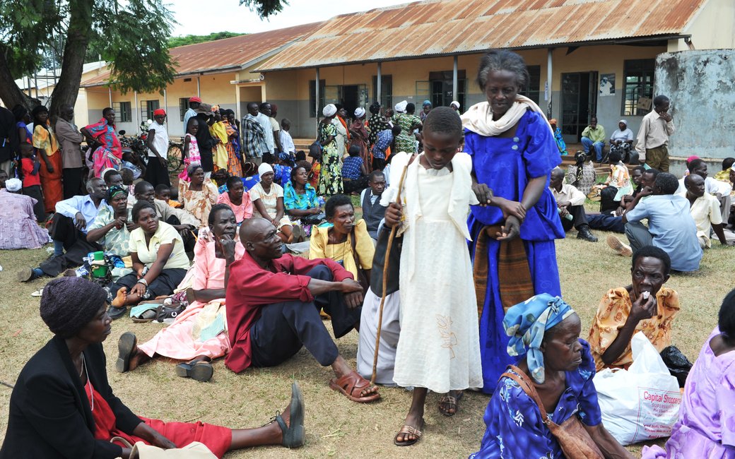 csm ehrenamt in uganda 2012 06 aaa93e3d8f - Engagement in Oeganda - Augenärzte Gerl & Kollegen