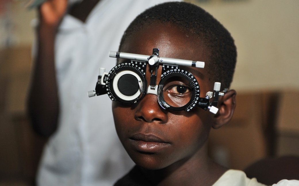 csm ehrenamt in uganda 2012 14 f9c07e37df - Engagement in Oeganda - Augenärzte Gerl & Kollegen