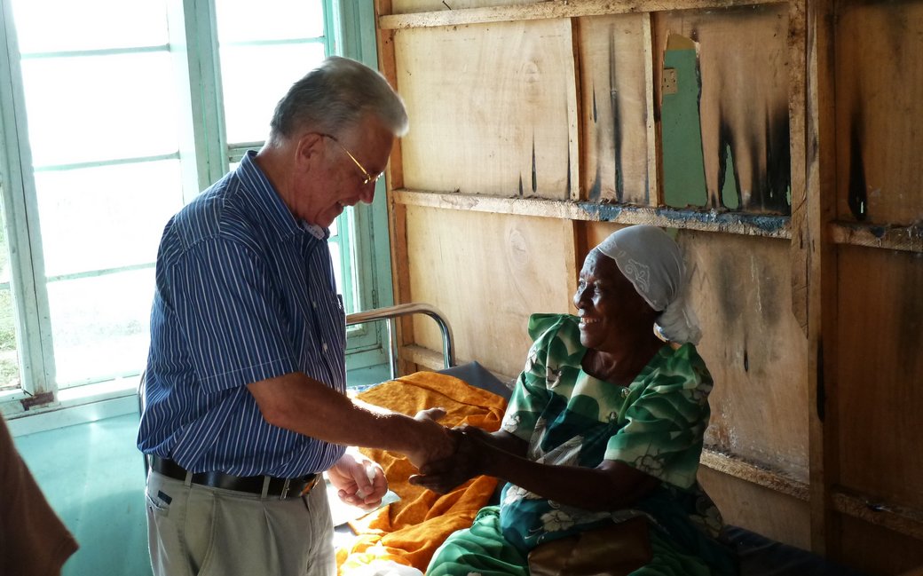 csm ehrenamt in uganda 2012 28 69c19f03d4 - Engagement in Oeganda - Augenärzte Gerl & Kollegen