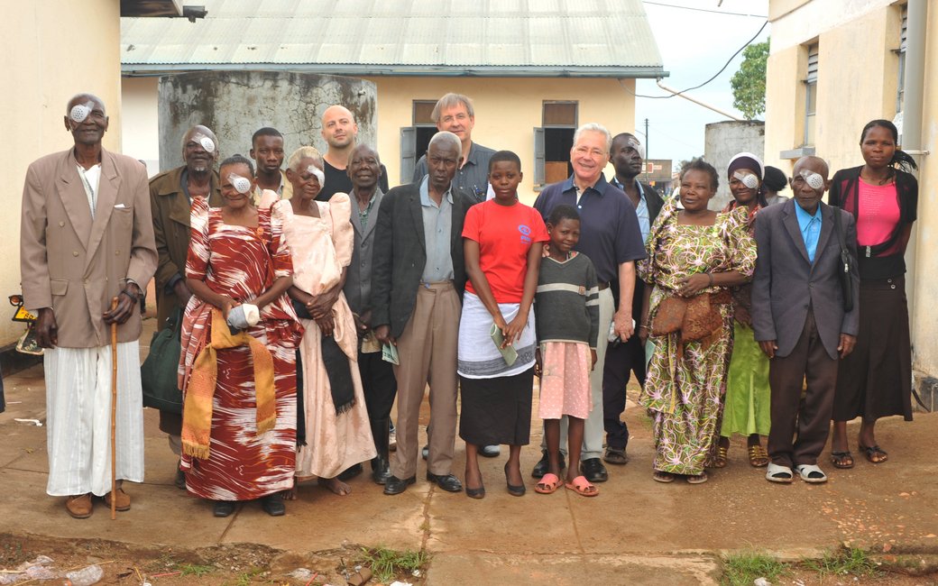 csm ehrenamt in uganda 2012 29 1e4cd67525 - Engagement in Oeganda - Augenärzte Gerl & Kollegen