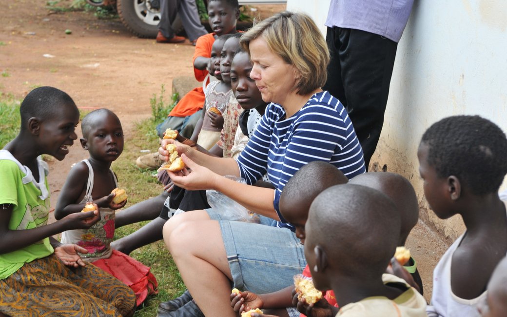 csm ehrenamt in uganda 2012 37 1a137500f5 - Engagement in Oeganda - Augenärzte Gerl & Kollegen