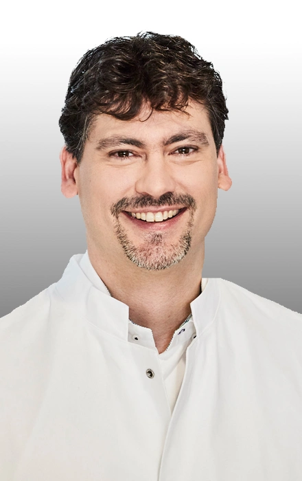 dr. med. (Univ. Bud.) Matthias Gerl